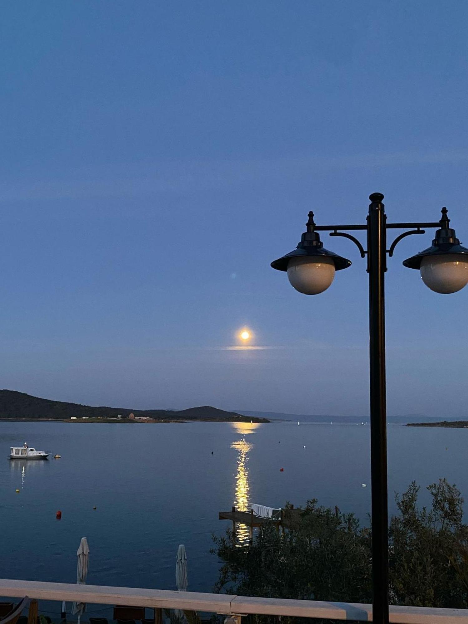 Cunda Panorama Otel Ayvalı エクステリア 写真